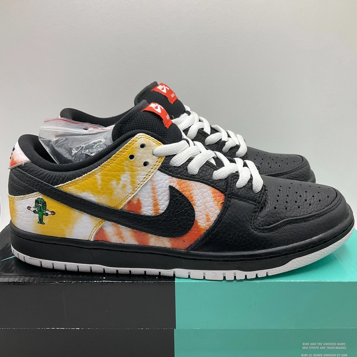 Las mejores ofertas en Nike Dunk SB Low Tie-Dye Raygun - Black | eBay