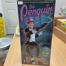 MOE953 1/8 1966 Penguin Moebius Models