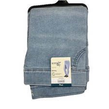 NEW Women s PLUS HighRise Skinny Jeggings 4X 28-30 Light Wash Blue Pull-On NWT