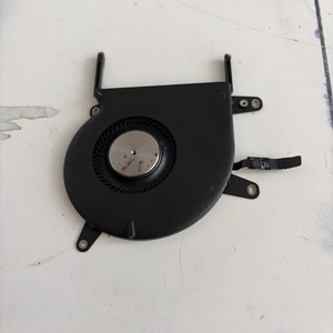 Apple MacBook Pro 2020 13" A2338 Series 610-00389 Lüfter 2724 B
