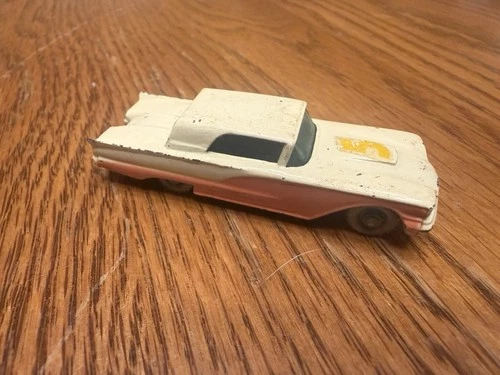 Lesney Vintage #75 Ford Thunderbird Matchbox Hot Wheels Blue Base