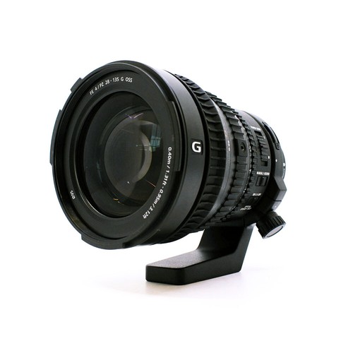 Sony FE PZ 28-135mm f/4 G OSS Lens + Flash - 32GB Accessory Kit - Picture 2 of 8