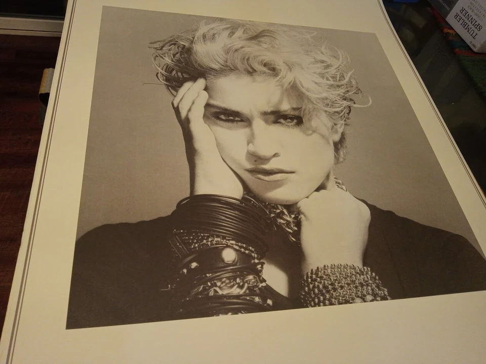 PÓSTER LITOGRÁFICO PROMOCIONAL ULTRA RARO DE MADONNA 1983 Foto 3 de 4