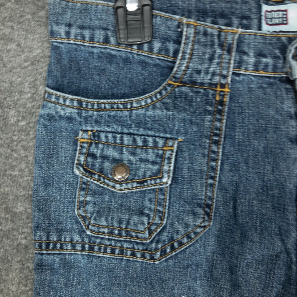 Pantalones de mezclilla Y2K descoloridos Glory tiro bajo acampanados para mujer Petite 4P descoloridos oscuros lavados bolsillos Foto 2 de 4