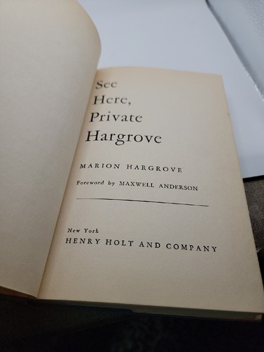 See Here, Private Hargrove by Marion Hargrove. Henry Holt & Co., 1942. Hardcover - 第 9/16 張圖片
