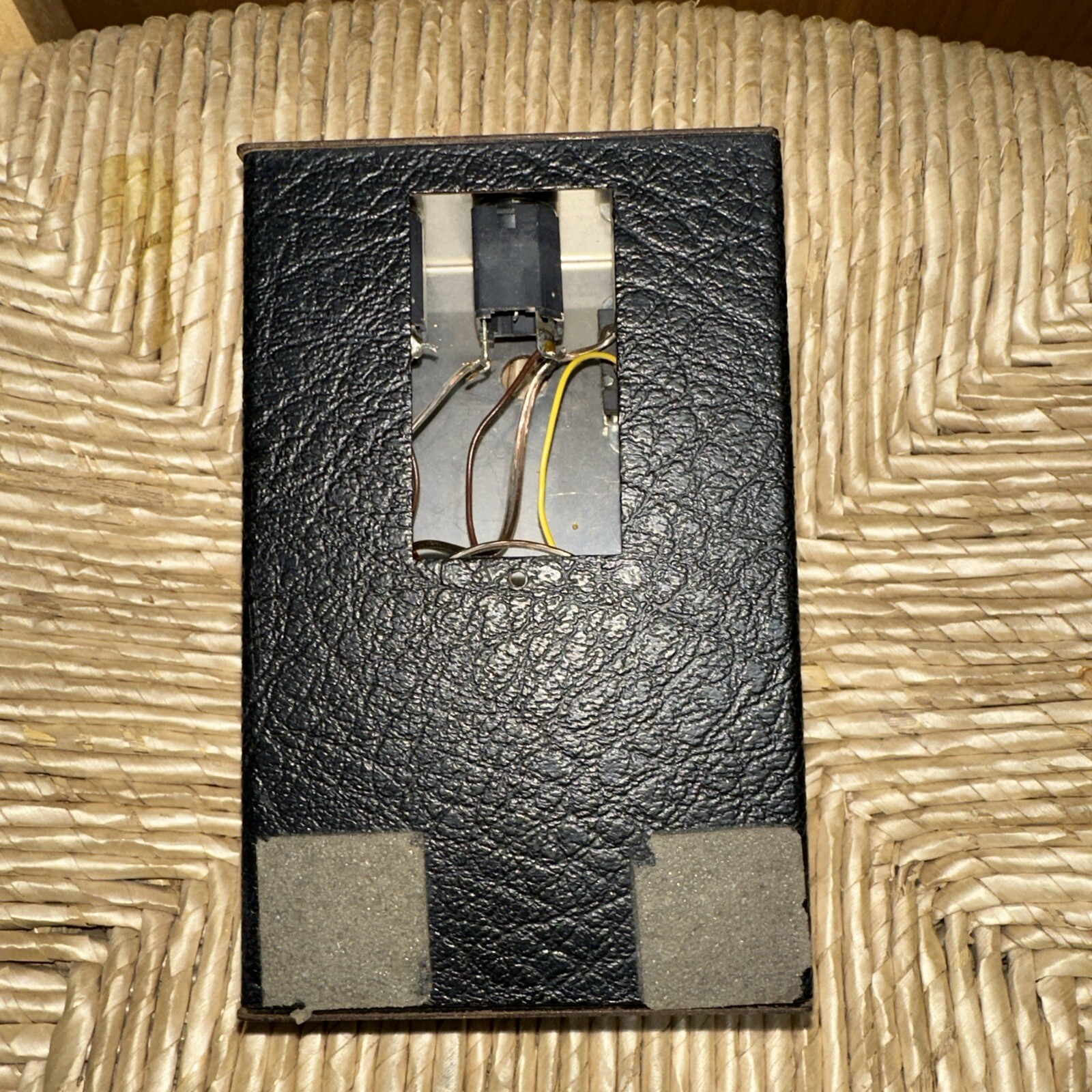 Picture 4 of 8
