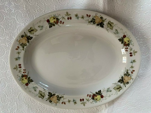 Royal Doulton Miramont 13" Oval Platter England Fruit Pattern - Picture 1 of 8