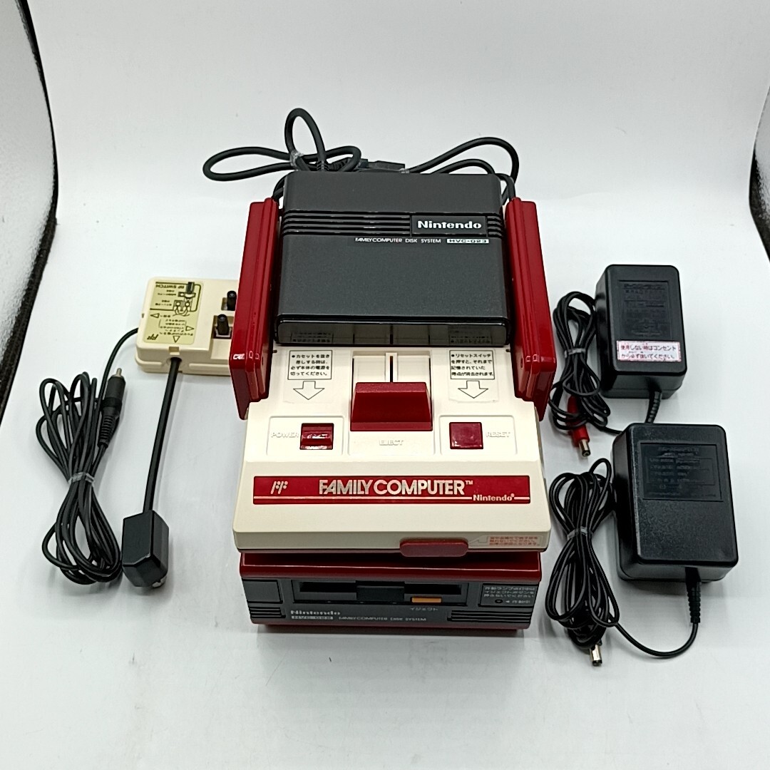 ファミリーコンピュータ - Nintendo Family Computer 本体 Nintendo Family Computer Console NES Japanese Version