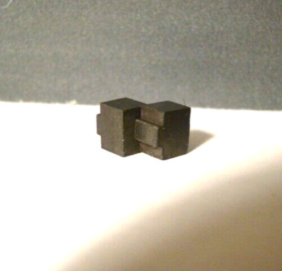 ORIGINAL Pair of TYCO 440-X2 TRACTION MAGNETS - EXCELLENT, NEW!