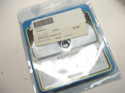 j ページ Motorcycle Part 13 Tooth Chain Sprocket P/N 452-520-13P / 24-9392