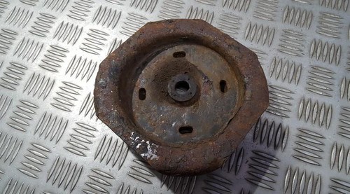 Domlager Federbeinlager Stützlager - Vorne Rechts  Kia Carnival DE540362-54