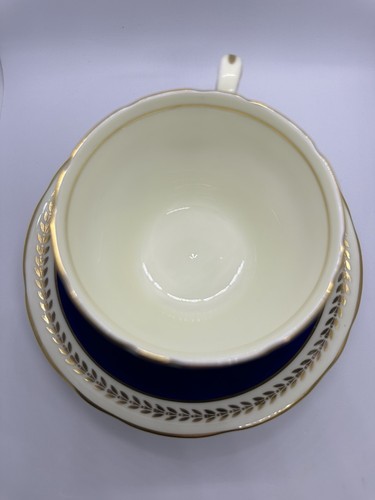 Aynsley Bone China Tea Cup and Saucer – Made in England - Picture 14 of 16