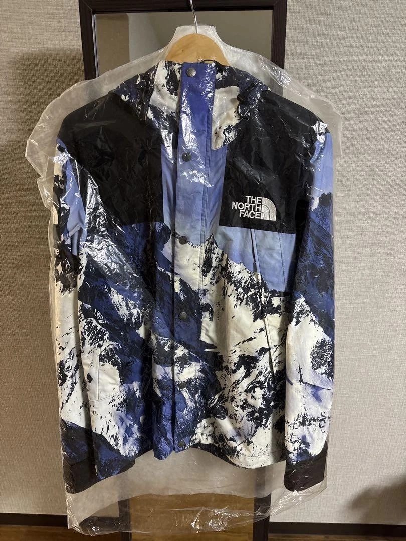 Bon de livraison inclus Parka The North Face Supreme Mountain