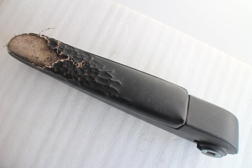 Armlehne Fahrersitz rechts Original VW T6 Trsp.Kombi LR Modell 2016