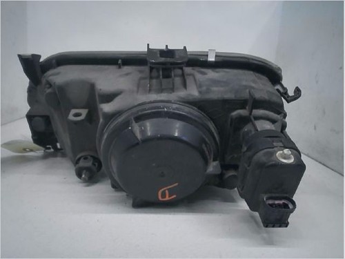 Phare droit occasion RENAULT MEGANE I Phase 1 - 1.9 DTI - Photo 2/4