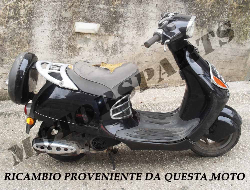 Malaguti Yesterday Usato Cerchio Ruota Anteriore Per Malaguti