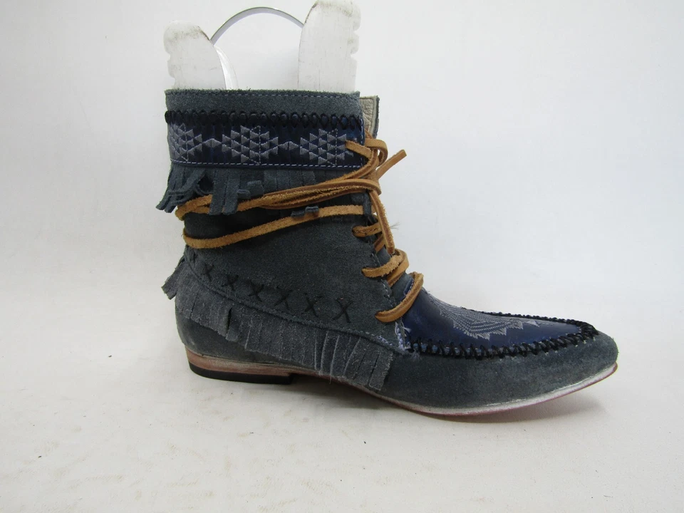 Freebird By Steven Womens Size 6 Blue Suede Fringe Ankle Moc Toe Boots Bootie - Image 4 of 4