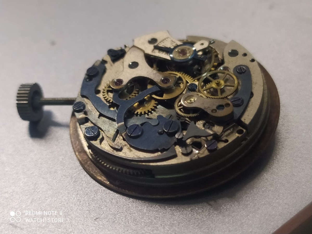 Cadran, Aiguilles Et Poussoirs De Chronographe NOS Pour Mouvements Landeron - Pièces Neuves