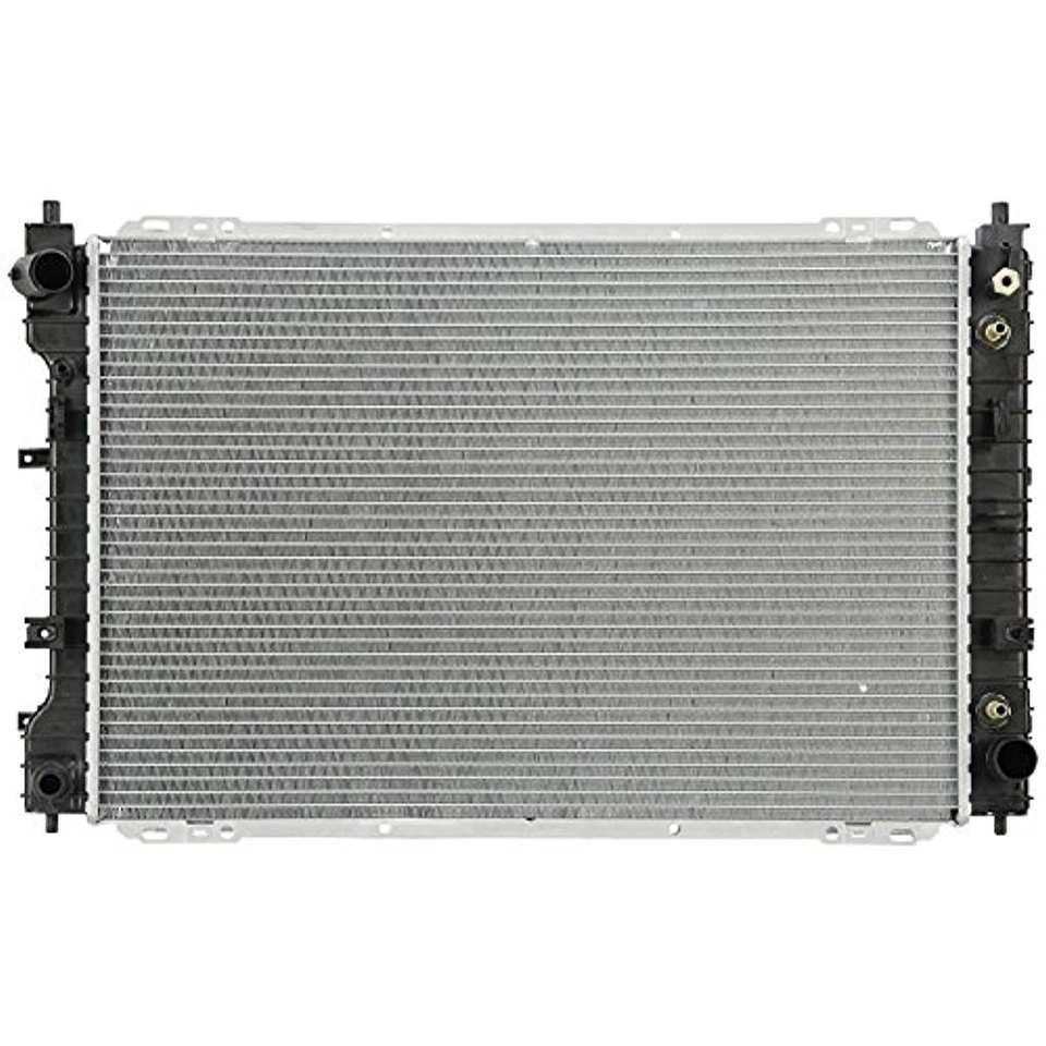 Radiator 1522 Fits 1999 CHEVY C2500 C1500 K1500 GMC C1500 1693 1792 2551 2317 - Image 2 of 4
