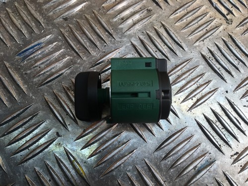 BMW E39 Touring 530D Lichtschalter Schalter Licht für Nebelscheinwerfer 6901342