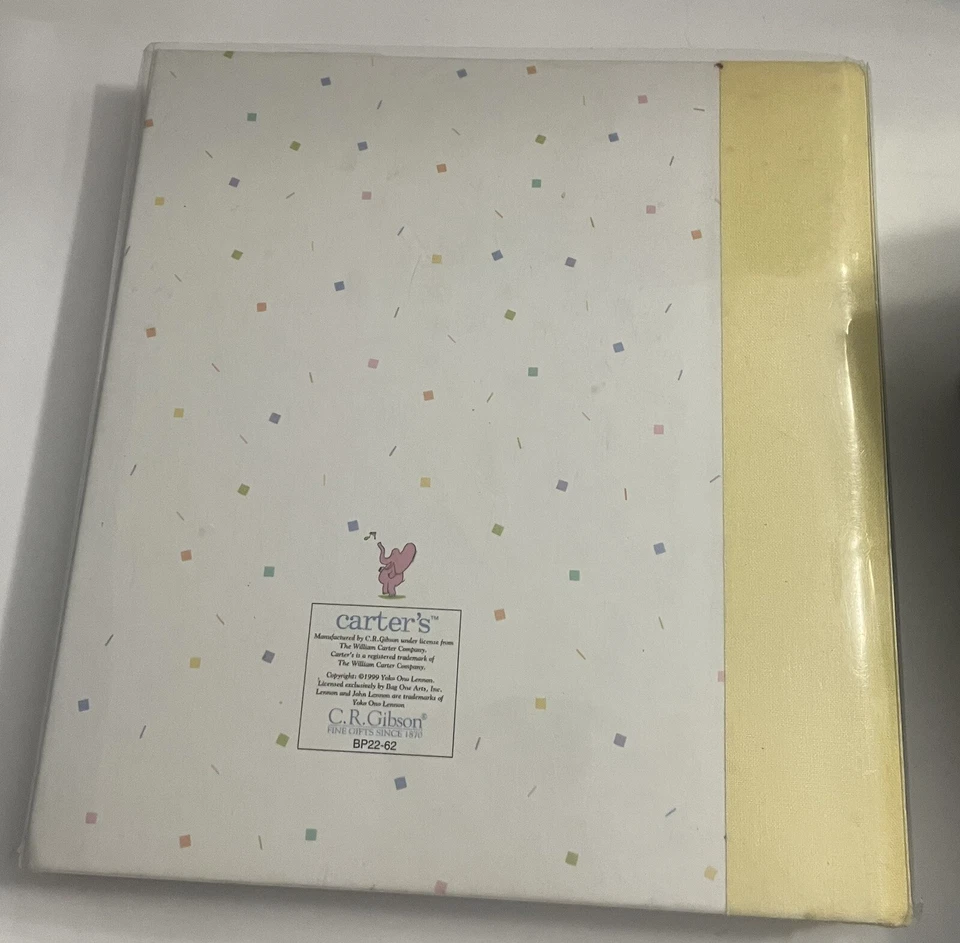 Álbum de fotos especial Baby Gibson CARTER'S John Lennon - Imagem 2 de 4