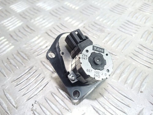 Opel Vectra B 2001 Stellmotor Heizung Klima 657102J Diesel 74kW UST64748