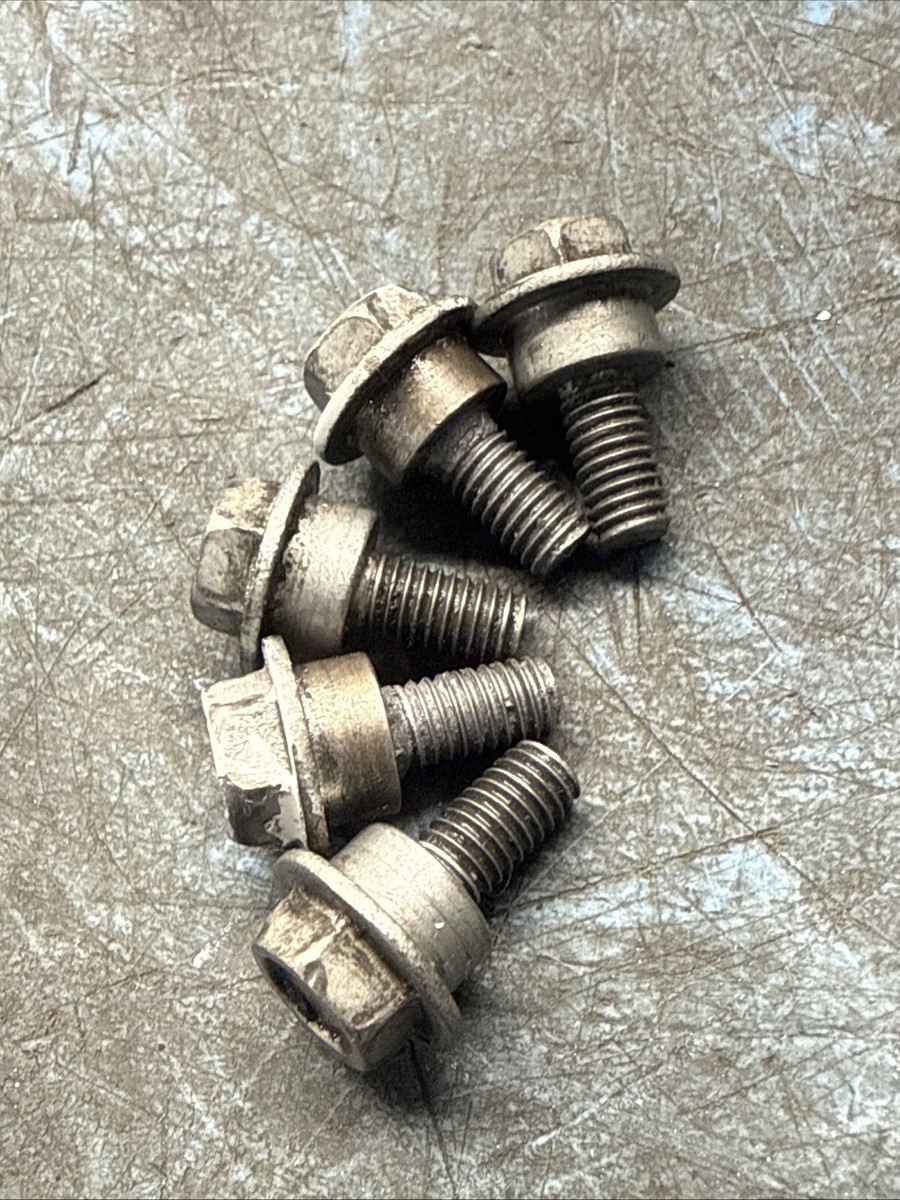CP2476 HONDA MARINE SPECIAL BOLT 90111-ZY3-000, LOT OF 5 SKIRT
