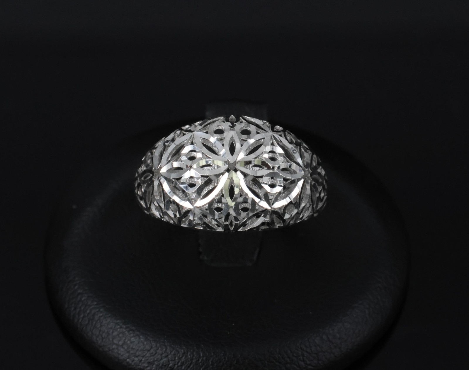Unique Handmade Solid Platinum Decorated Dome Rin… - image 2