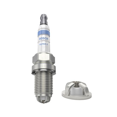 BOSCH 4x Zündkerze Super 4 0 242 232 502/4x M 14 x 1,25 für VW BORA 1 1J2 GOLF 5