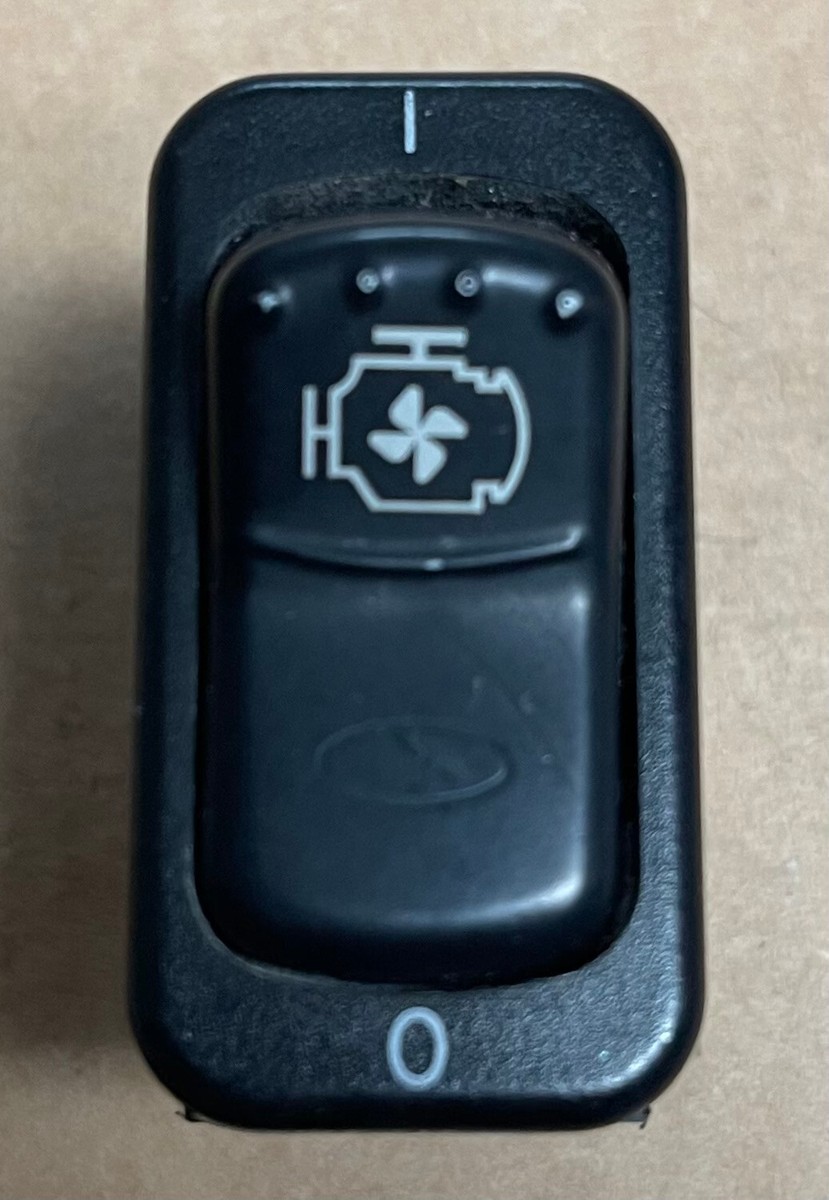 Peterbilt Fan Override Rocker Switch 16-07418-7C8EEF2H11 | Genuine
