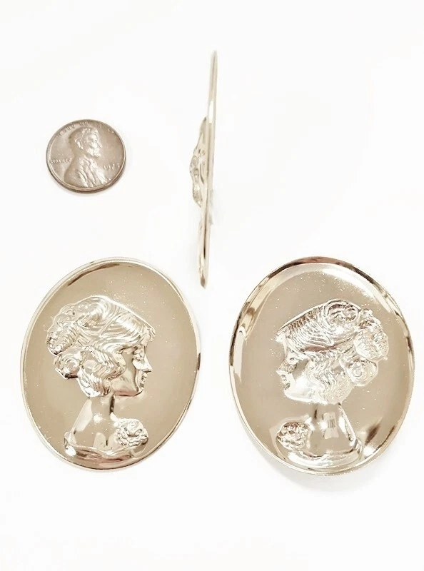 2 HALLAZGOS CAMAFEO OVALADOS CABEZA DAMA VICTORIANA CHAPADA EN ORO CLARO 49x40mm DE COLECCIÓN M291 Foto 2 de 3