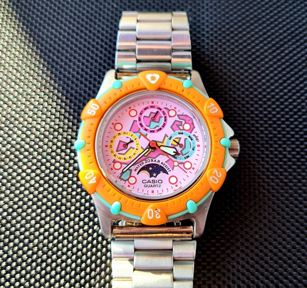 Rare JDM CASIO Marlin Triple Calendar Moonphase MD-733 Colorfull