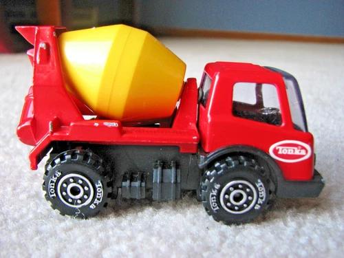 Vintage Mini TONKA Red Cement Truck Japan Pressed Metal
