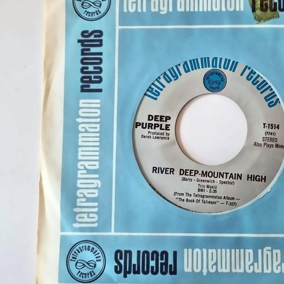 ディープパープル　リヴァーディープマウンティンハイ River Deep, Mountain High - YouTube