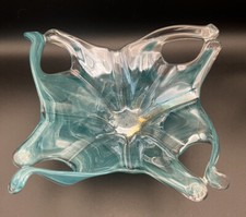 Murano Lavorazione Vase Bowl in Turquoise With Gold Inclusions.
