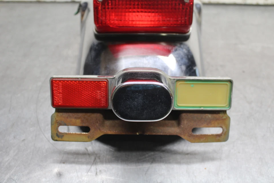 Guardabarros guardabarros rueda trasera honda v45 magna 82-83 bb107 Foto 2 de 4