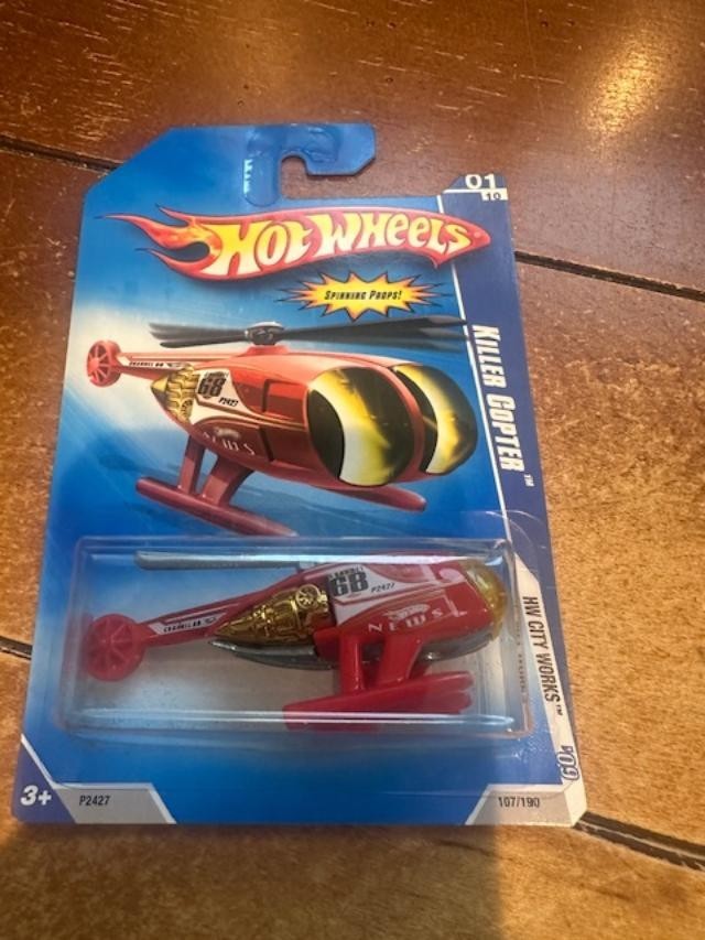 2009 Hot Wheels HW City Works Killer Copter #107 Red
