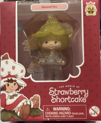 Brand New Strawberry Shortcake RARE CHASE Almond Tea Figure