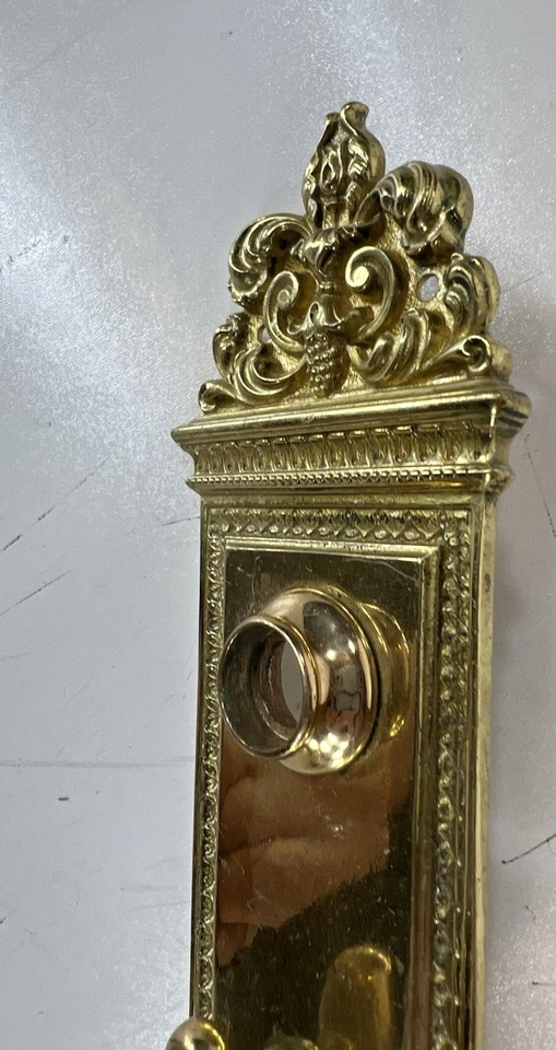 Antique Victorian / Edwardian Door Knob Back Plate Entry Cast Bronze Altena - Image 3 of 4