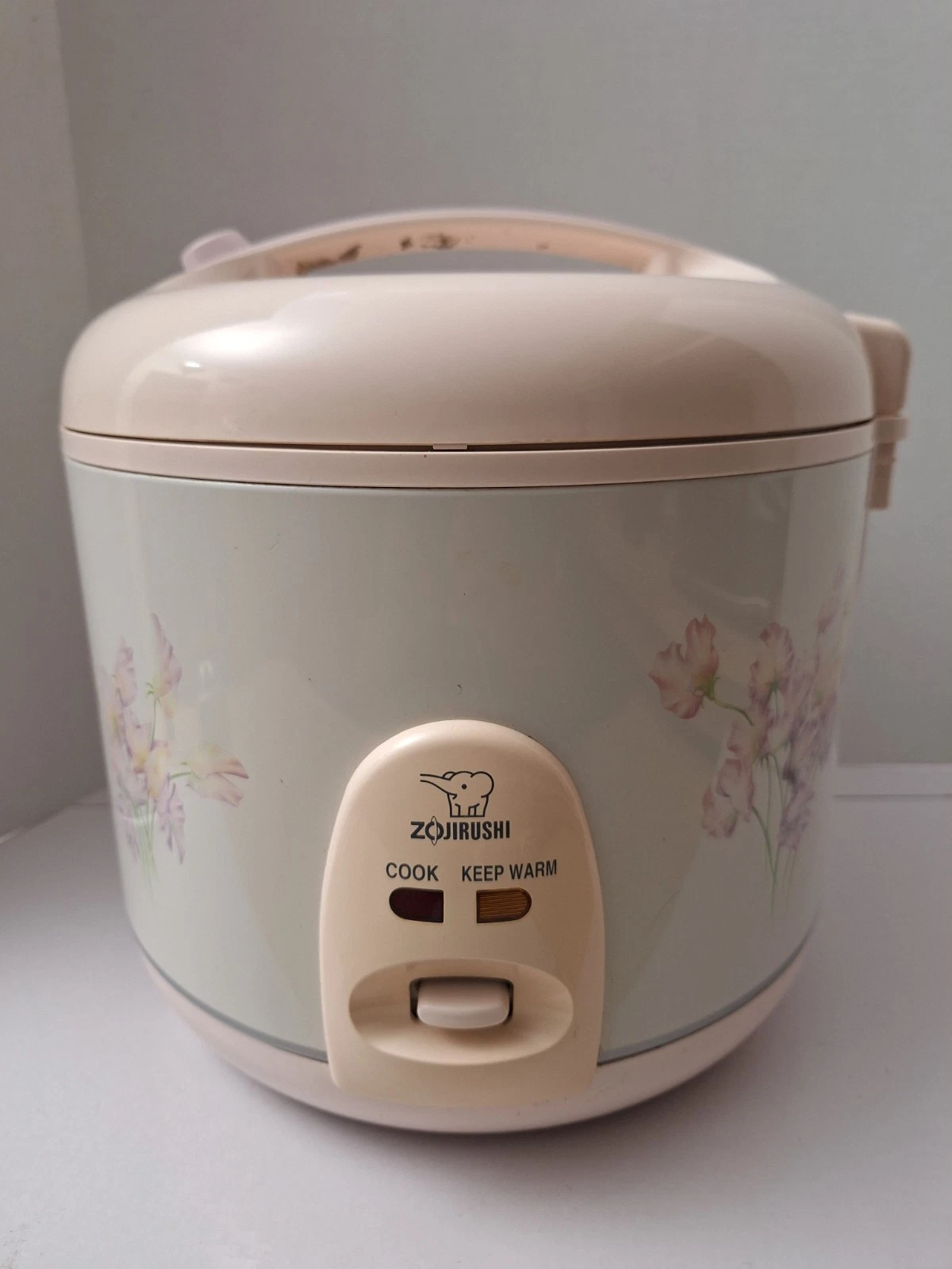 Zojirushi NS RNC18 Rice Cooker Warmer 120V 700W AC White Floral