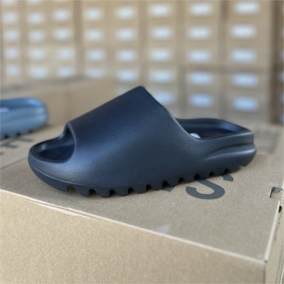 Adidas Yeezy Slides 