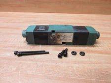 Numatics 082SS425K015M Solenoid Valve