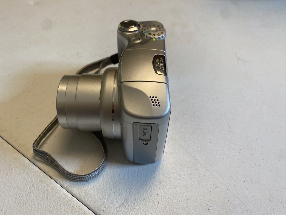 CANON PowerShot SX100 IS 8.0MP Digital Camera PC 1256 CANON PowerShot SX100 IS 8.0MP Digital Camera PC 1256
