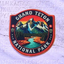 Grand Teton National Park Travel Patch Iron-on Applique Nature Badge Souvenir