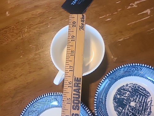 Vintage 5 Pc. Single Setting - Currier & Ives Dinnerware "Royal Blue" - Picture 11 of 12