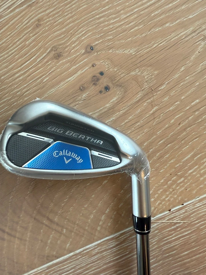 NEW Callway Women's Big Bertha REVA Iron 9 Golf Iron Right Handed - Graphite - Image 4 of 4