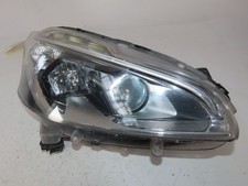 Feu avant (phare) Peugeot 208