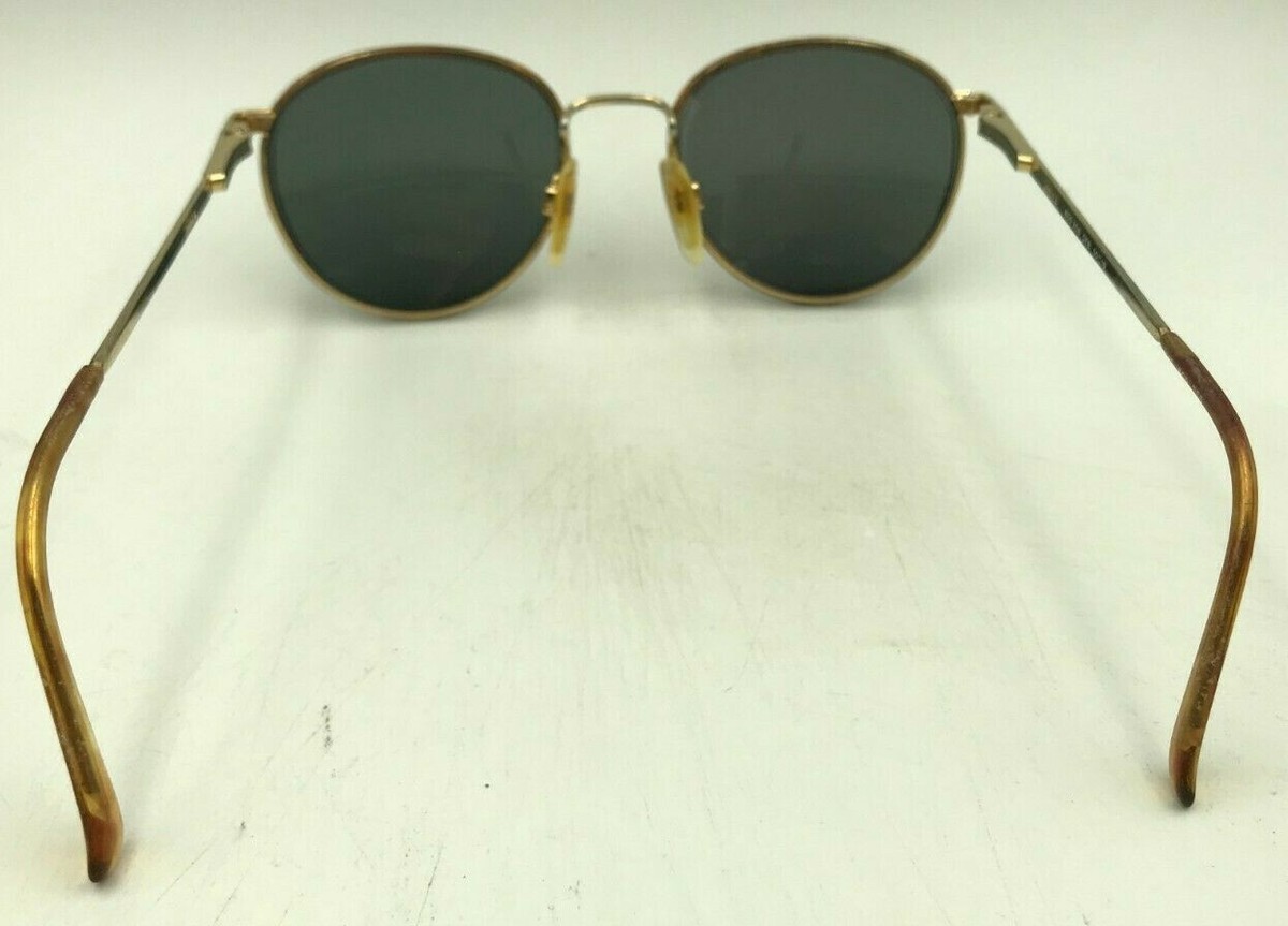 Gold Oval metal designer Sunglasses Brown Lens adjustable nose pads Tura vintage Vintage Tura Brown Gold Metal Oval Sunglasses Engrave  main image 4
