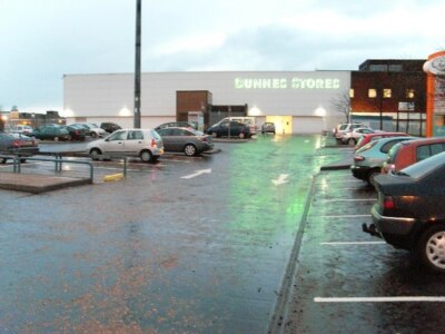 Photo 6x4 Dunnes Stores, Clydebank Clydebank/NS4970 The rear of the prem c2008