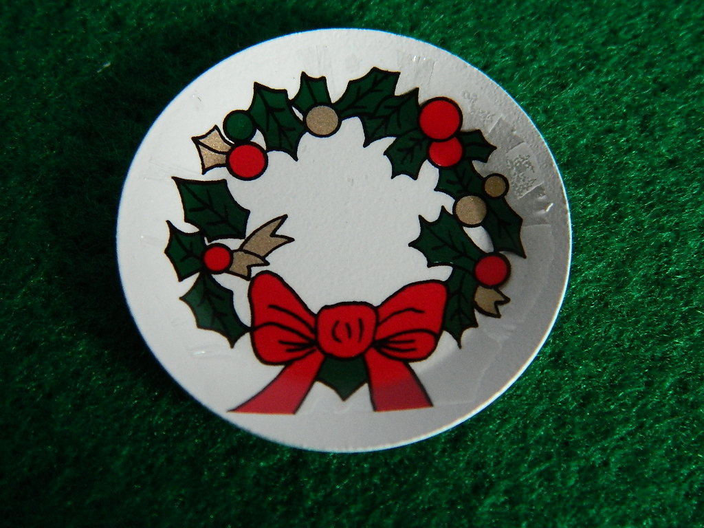 (A4.16)  1/12th scale DOLLS HOUSE DECORATIVE CHRISTMAS PLATE